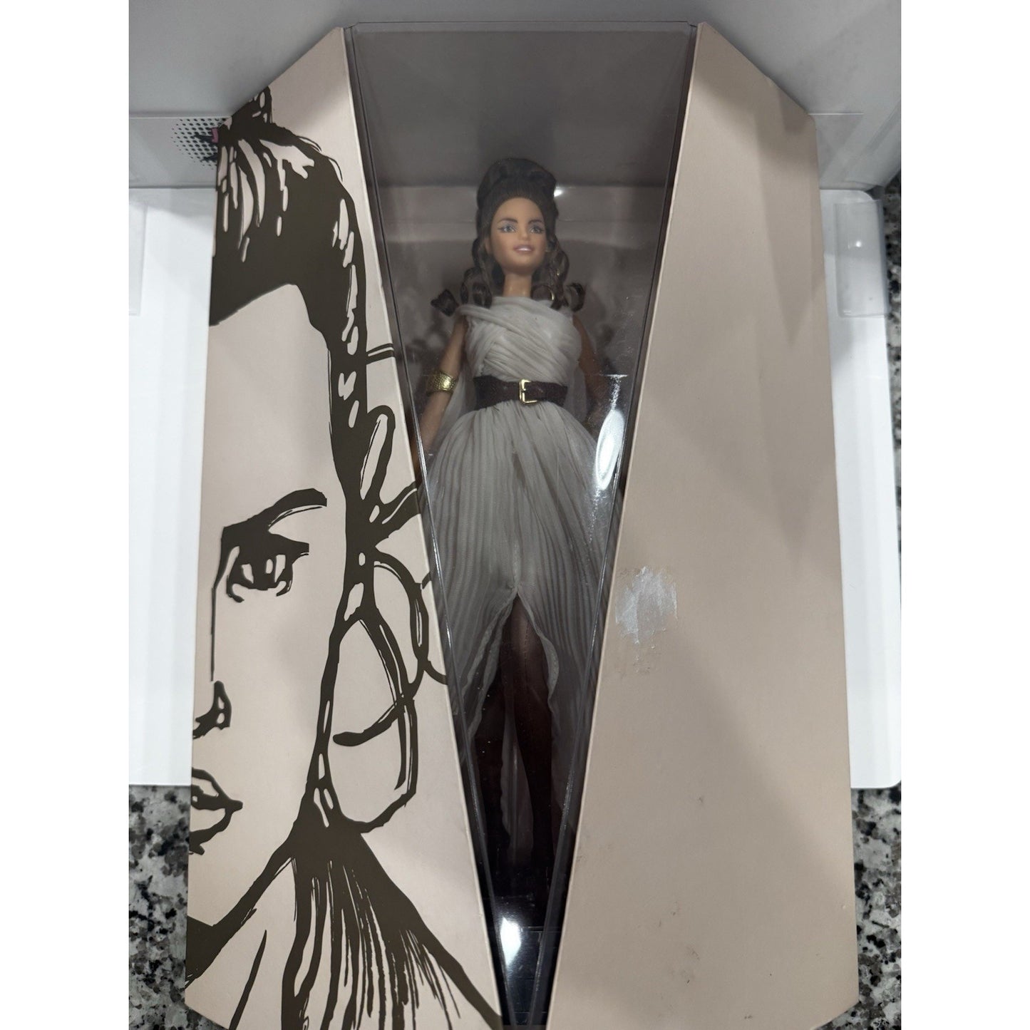 Star Wars Barbie Ray Doll GLY28 Crystal Pleats Gown