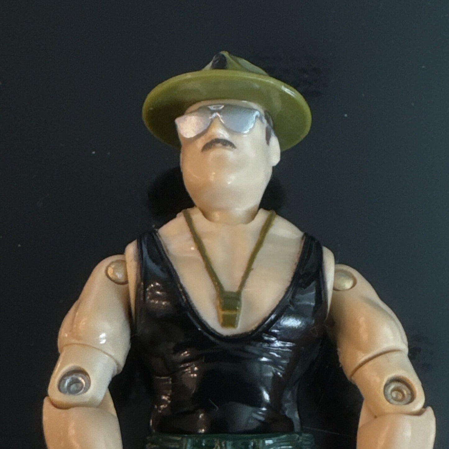 1986 Sgt Slaughter & Triple T Tank & Card Back GI Joe Vehicle & Bombstrike Figure