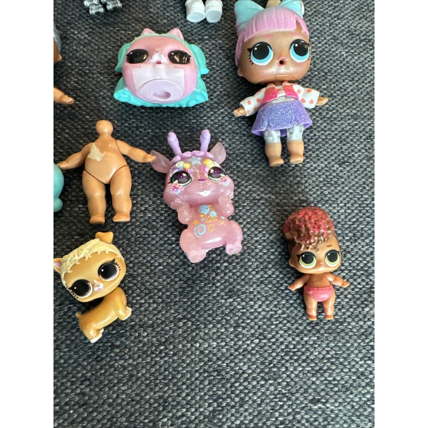 MIXED Lot Of OMG Lol Surprise Dolls, Accessories, Shoes, Pets, Baby, & A Kindli