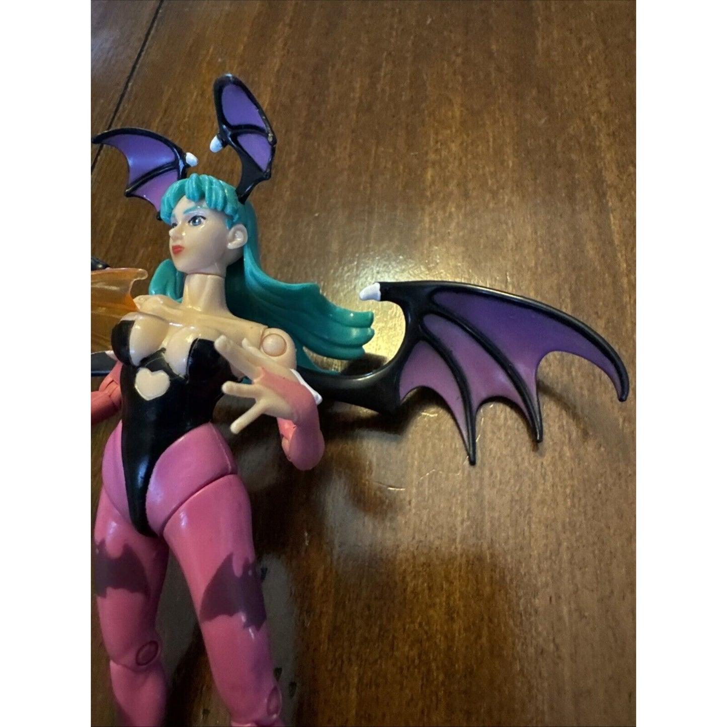 Morrigan Toybiz 1998 Marvel VS. Capcom Figure Complete