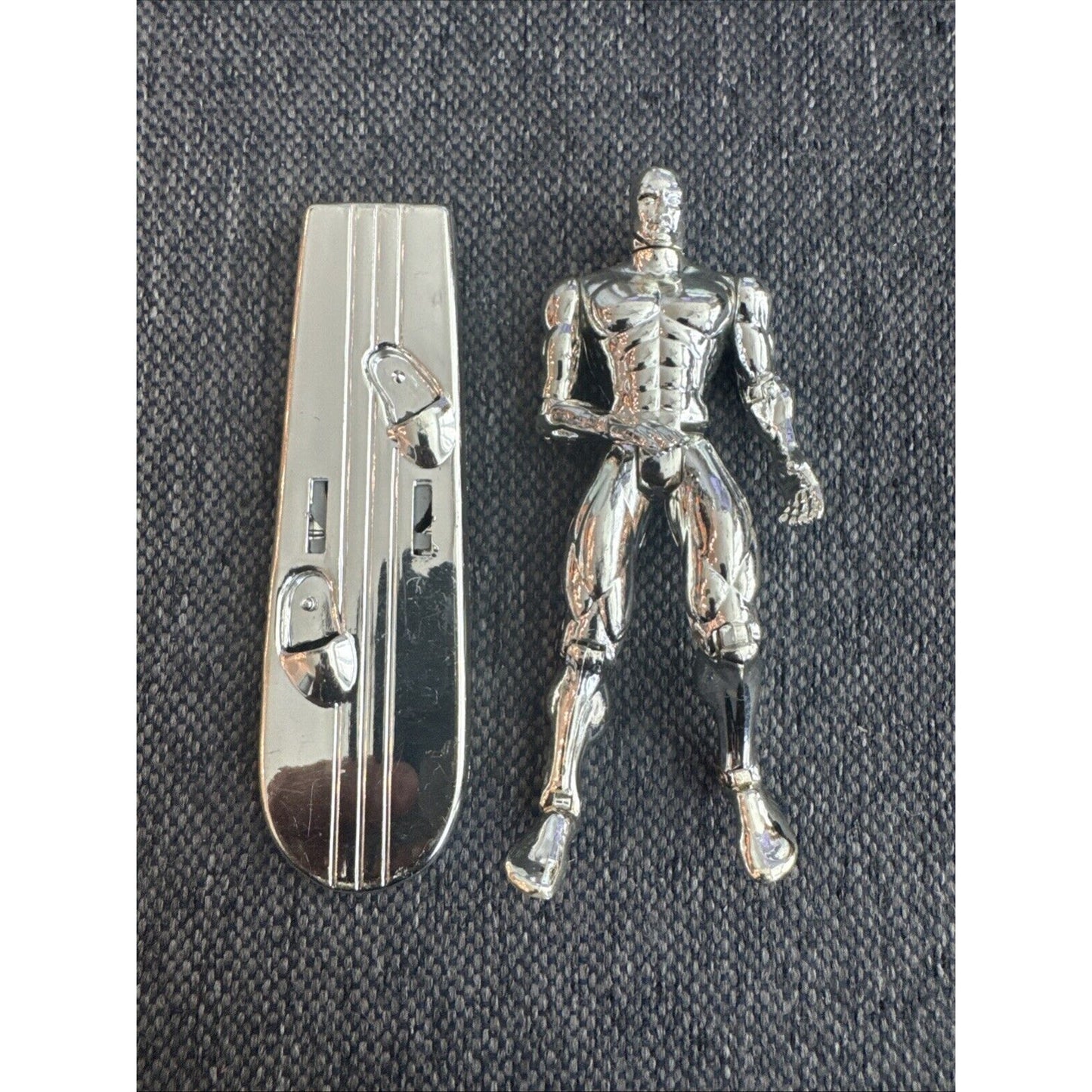 Vtg 1994 MARVEL COMICS SILVER SURFER 8" Posable Figure & Surfboard Toy Biz