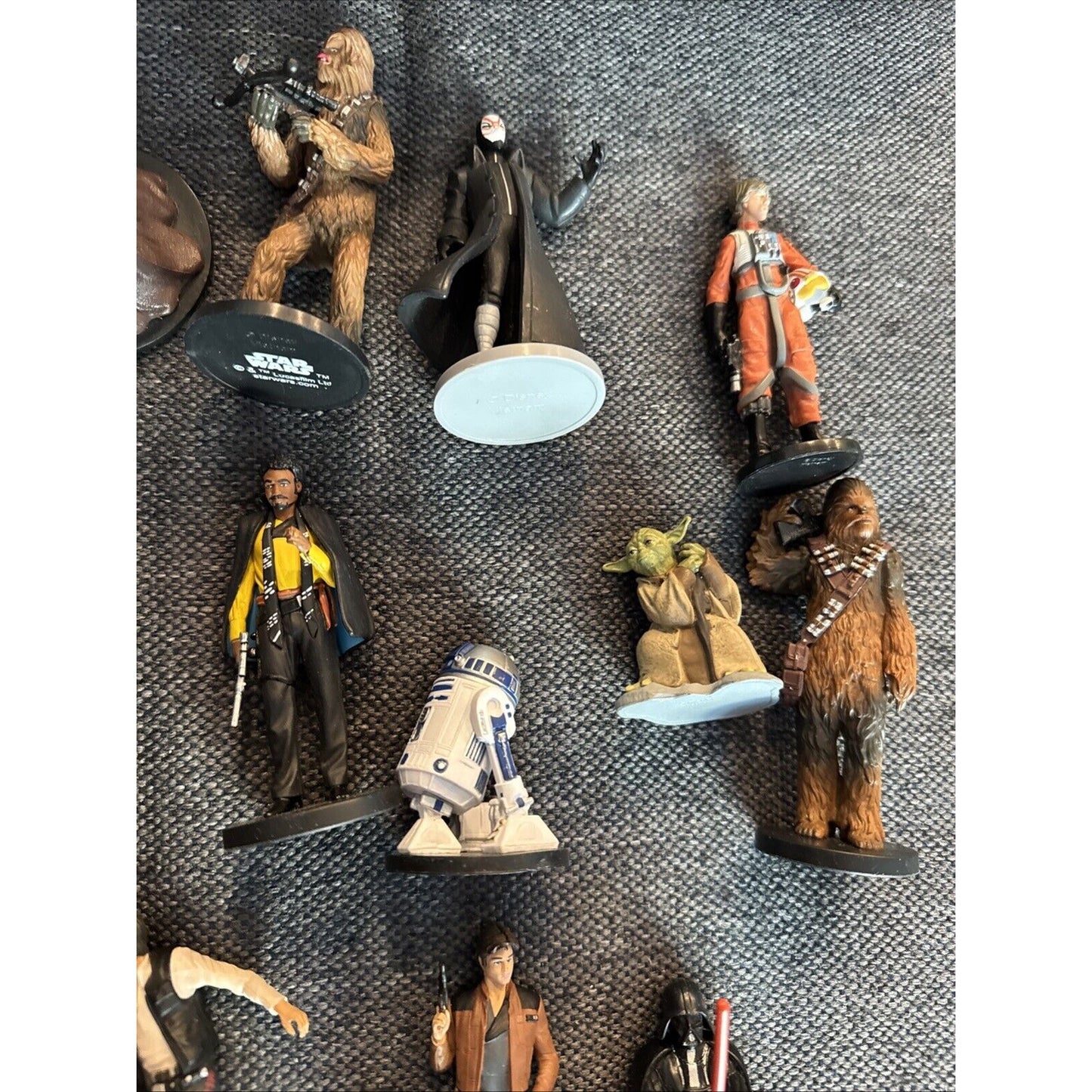 Star Wars Mega Figurine Set Disney Store New Sealed Box 16 figures w stands