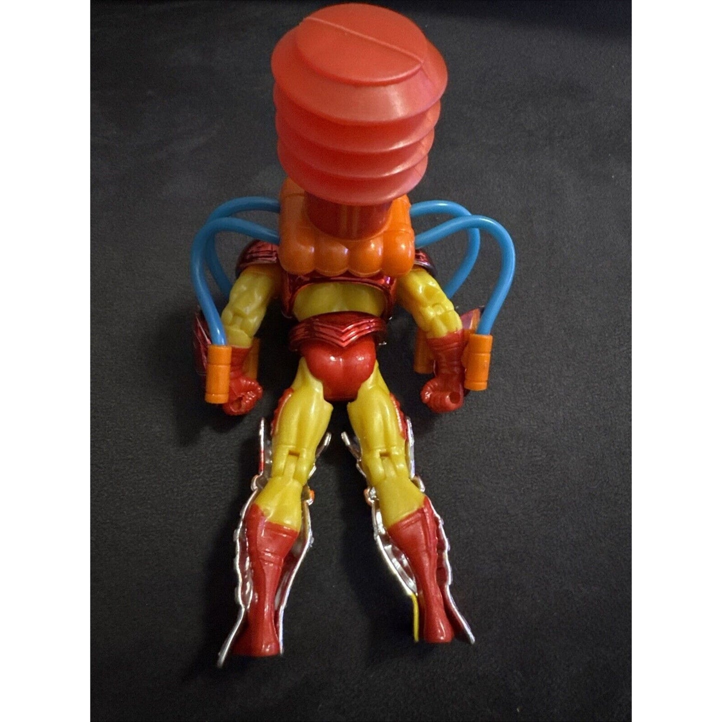 IRON MAN Inferno Armor Water Firing Action Figure 1996 Toy Biz MARVEL COMICS