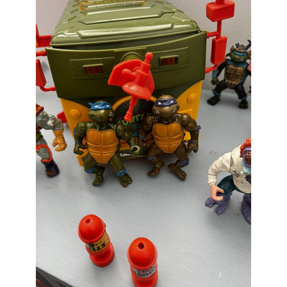 Vintage 1989 Teenage Mutant Ninja Turtles TMNT Party Wagon Complete With Figures