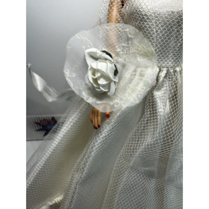 Vintage Barbie Doll #5 Ponytail Brunette In Unknown Branded Wedding Dress