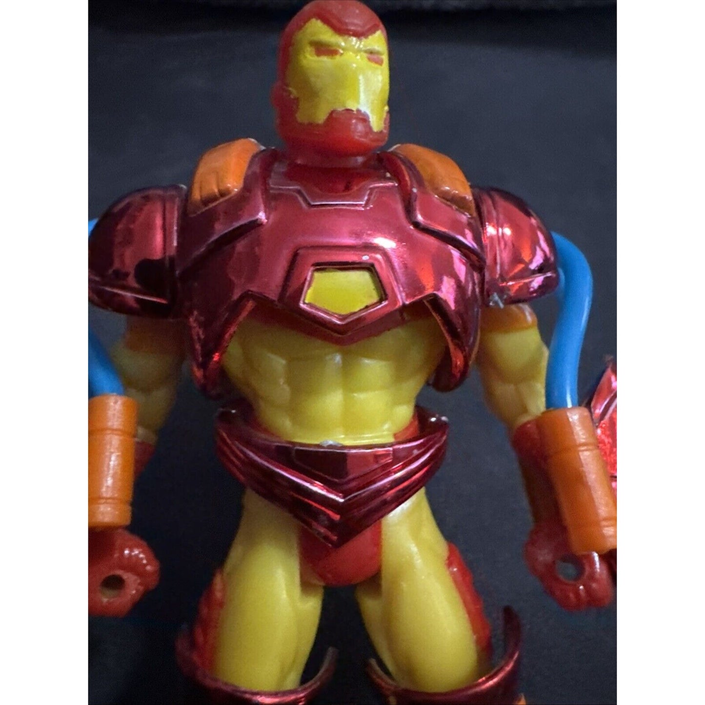 IRON MAN Inferno Armor Water Firing Action Figure 1996 Toy Biz MARVEL COMICS